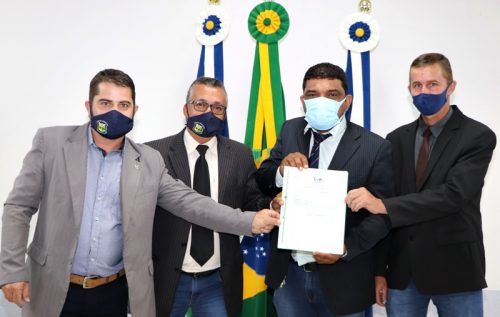 Mesa Diretora da Câmara solicita mutirão de serviços da Energisa em Espigão do Oeste