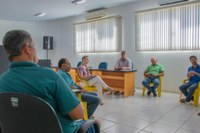 Vereador Gilmar Loose participa de reunião para discutir melhorias para associações rurais.