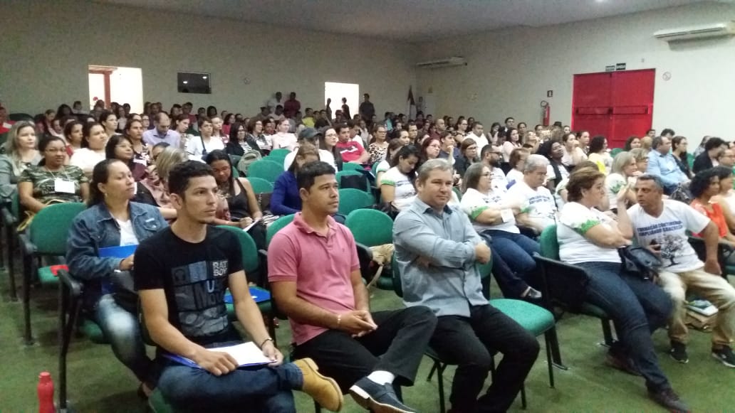 Vereador Marcel representa Câmara Municipal na conferência intermunicipal de educação